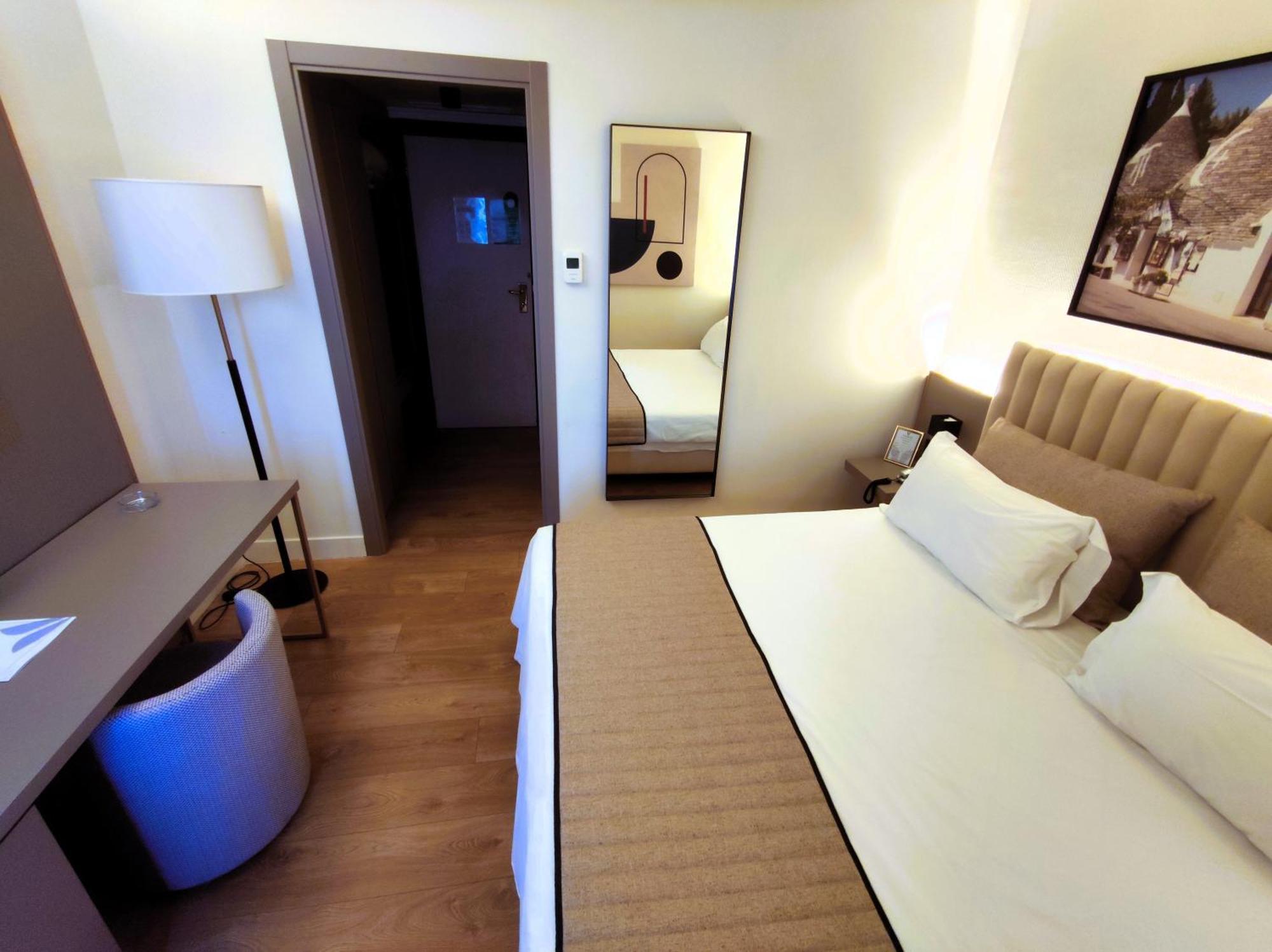 Vittoria Parc Hotel Bari Luaran gambar