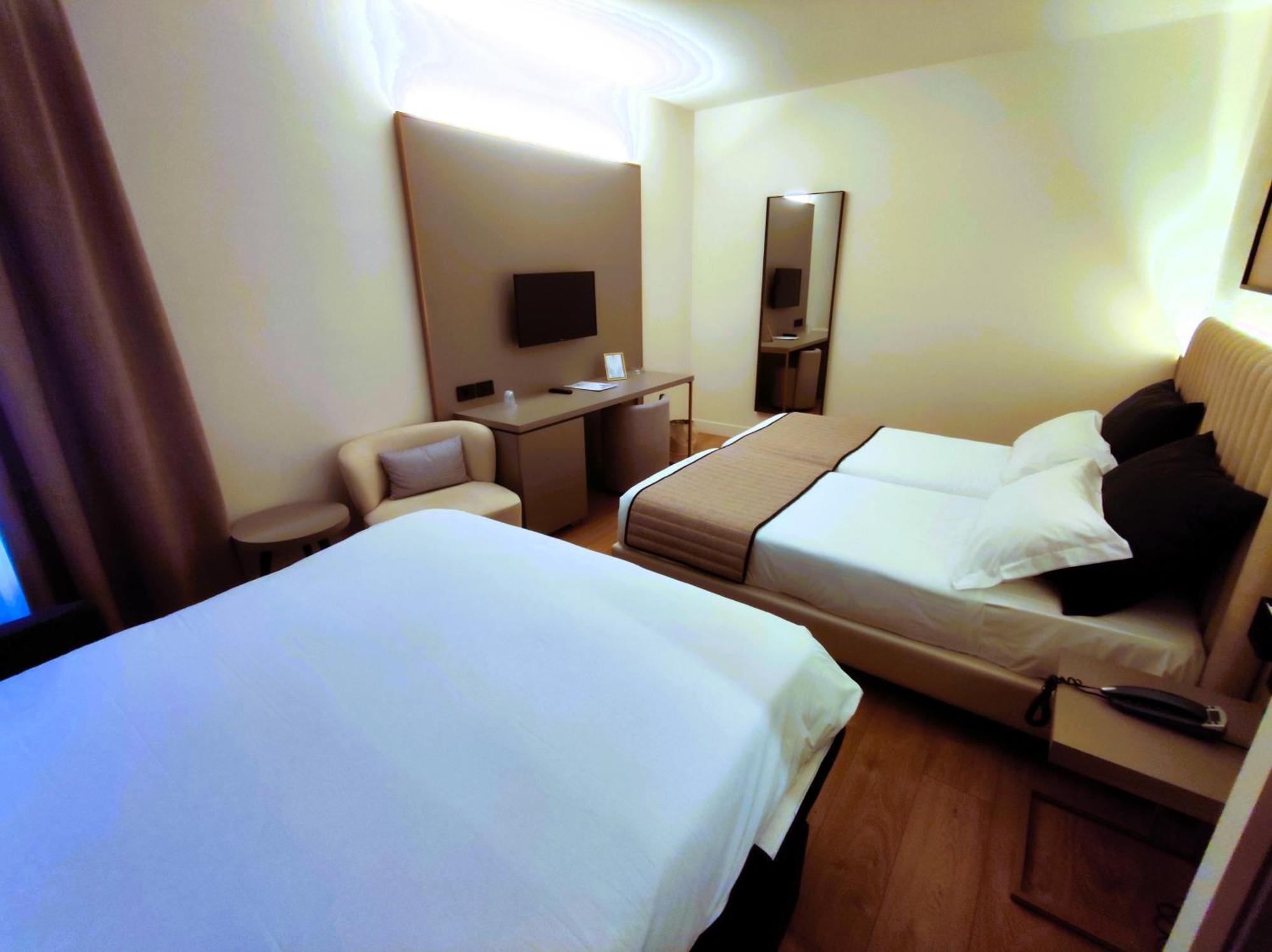 Vittoria Parc Hotel Bari Luaran gambar
