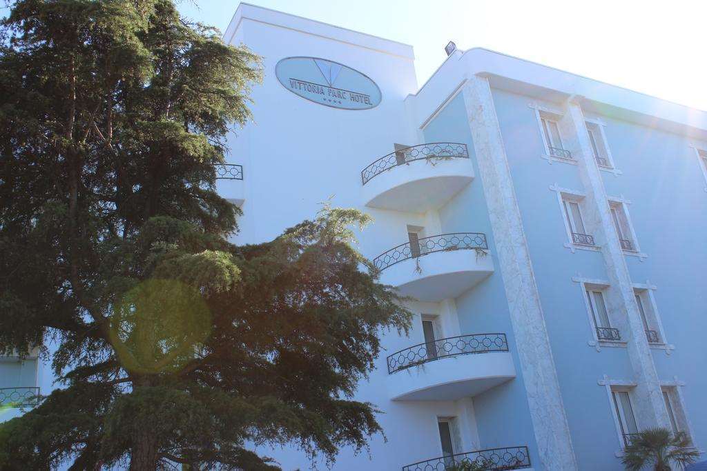 Vittoria Parc Hotel Bari Luaran gambar